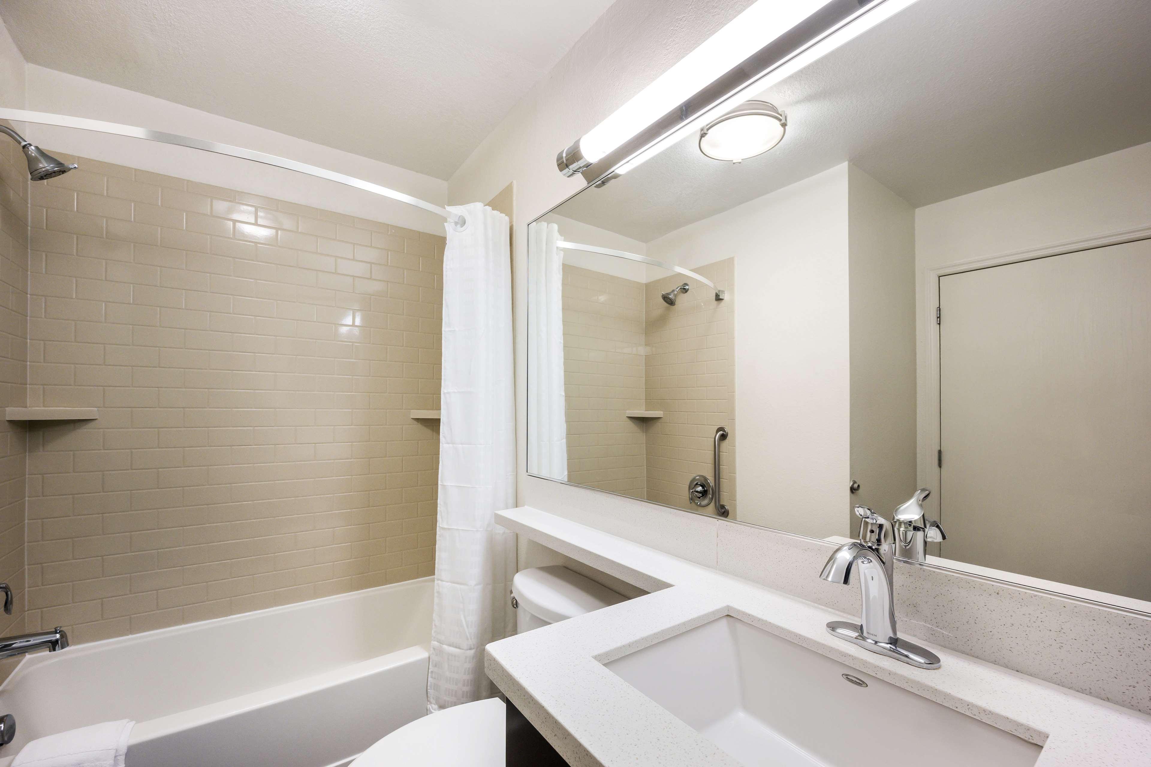Sonesta Simply Suites Albuquerque Exterior photo